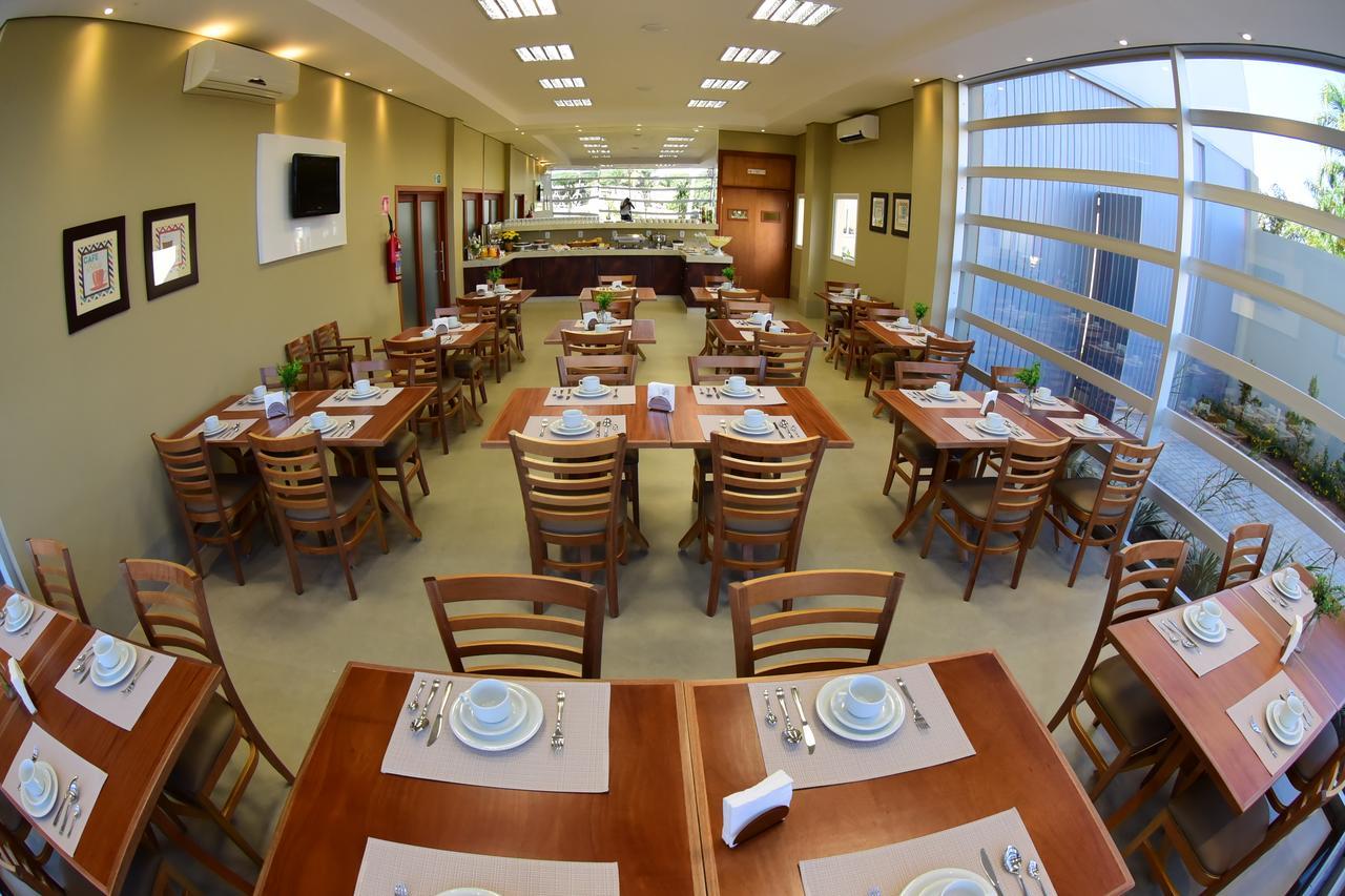 Caleche Park Hotel Alta Floresta Zewnętrze zdjęcie